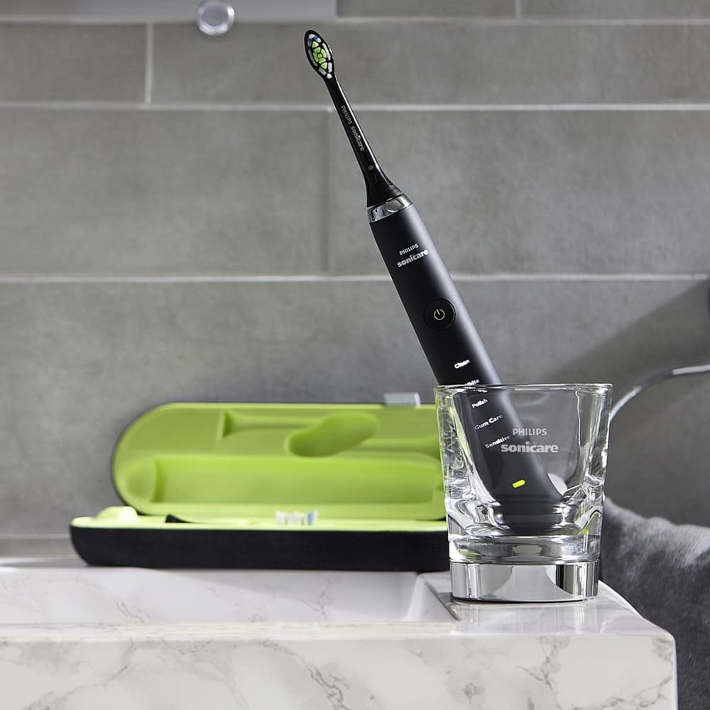 Obr&aacute;zok PHILIPS DiamondClean Black HX9352/04 Sonick&aacute; elektrick&aacute; zubn&aacute; kefka s nab&iacute;jac&iacute;m poh&aacute;rom (4)